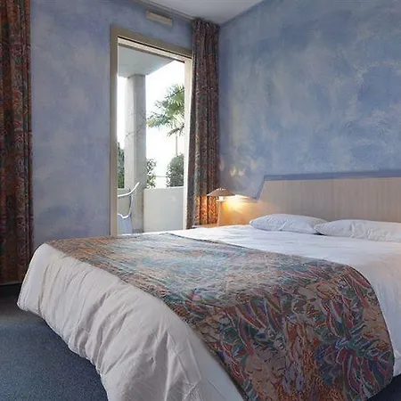 Hotel Adonis - Thomas Cannes